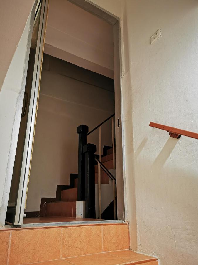 Apartamento White House By Sorot ตึกขาวโดยโสรฬ Jomtien Exterior foto